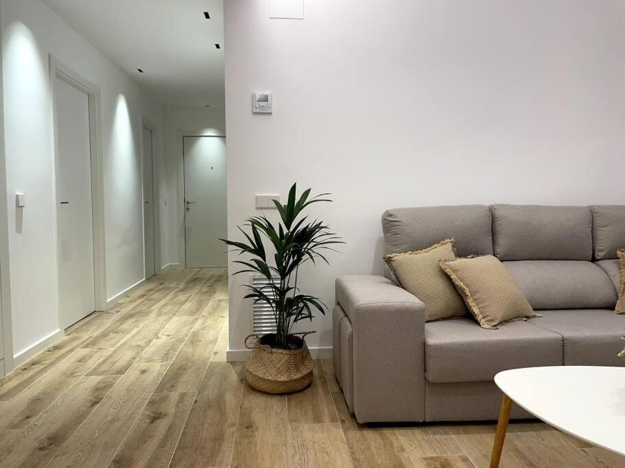 Apartamento Nuevo Centrico Frente Al Mar En Palamós Exterior foto